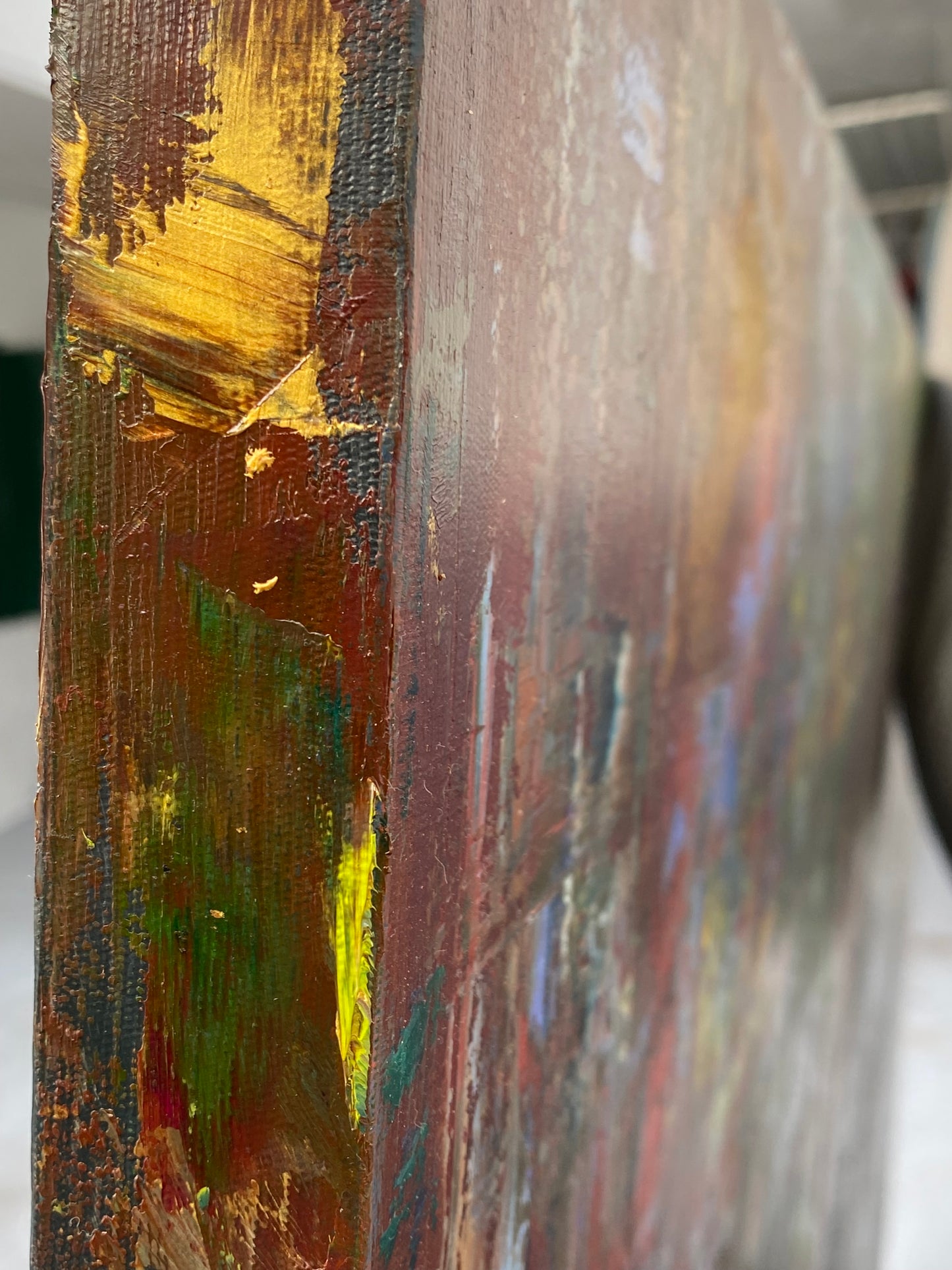 Hegelian Dialectics and Crisis in a Box